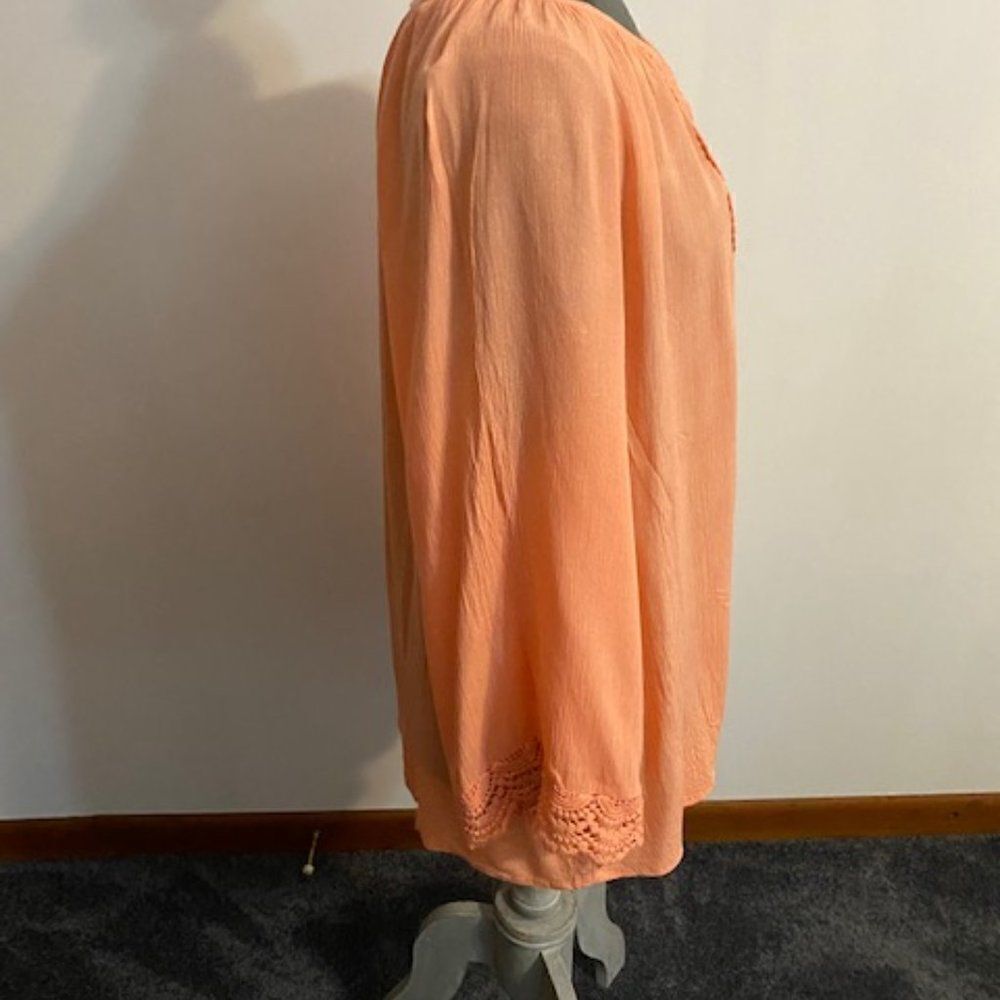 JM Collection Peach top, size XLarge - Picture 2 of 5
